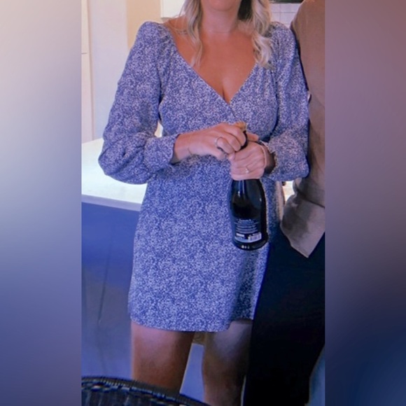 PAPER CRANE Floral Long Sleeve Dress - Picture 7 of 7